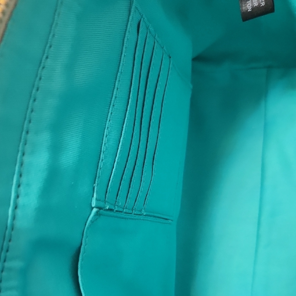 Jack Rogers Platinum Shoulder Bag. New With Tags..Half Off Retail! - Picture 5 of 12